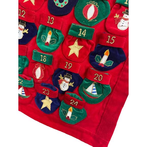 Christmas Count Down Wall Advent Hanging Calendar Snowmen Mittens Pockets Fabric - Picture 12 of 16
